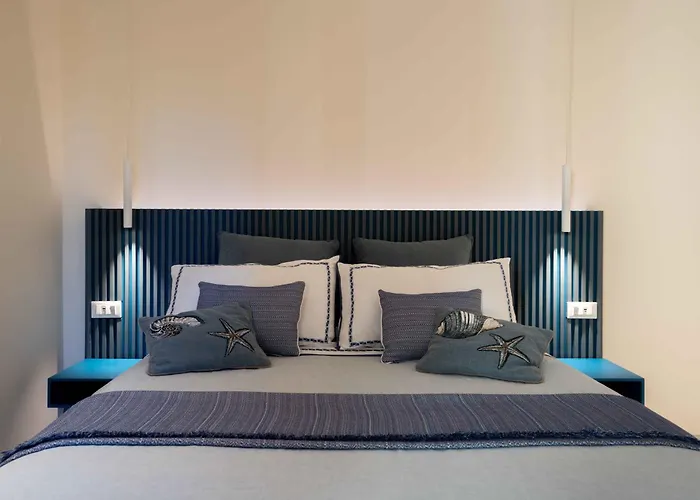 Angiolina-suite W Private Box Auto Nyaraló *